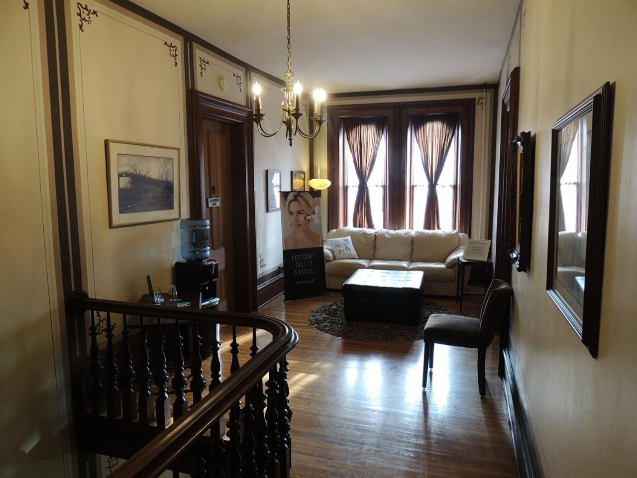 Lyons Twin Mansions Hotell Fort Scott Eksteriør bilde